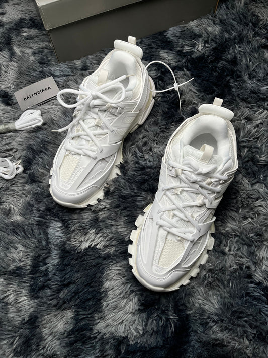 Balenciag*
